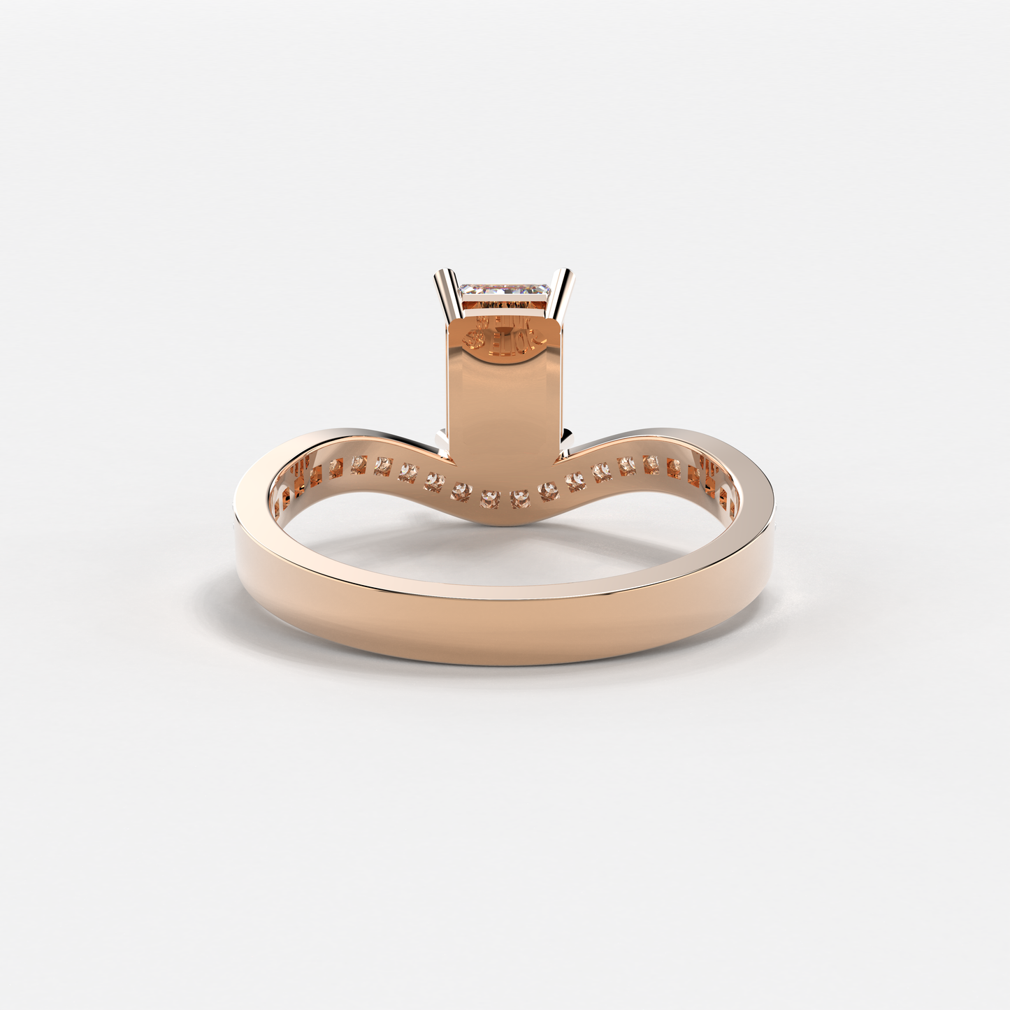 Eminent Emerald Ring