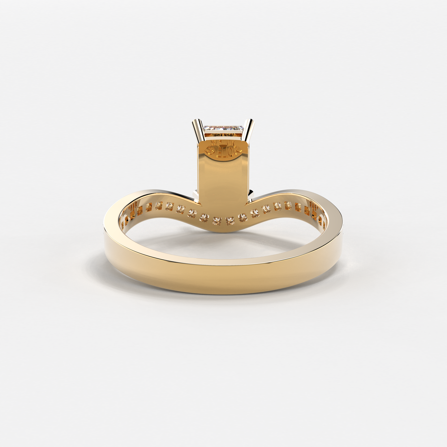 Eminent Emerald Ring